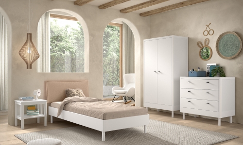 Model Forrest is ook te verkrijgen in massief beuken wit gelakt.