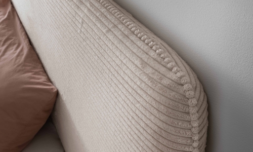 Gestoffeerd ledikant Juna