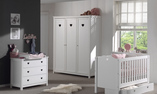 Het babybed van het model Amori